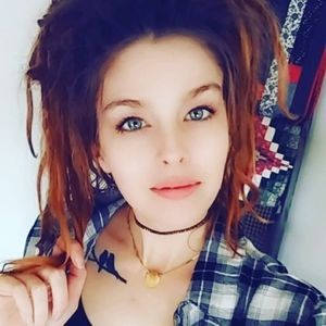 Meet your Posher, Nikki